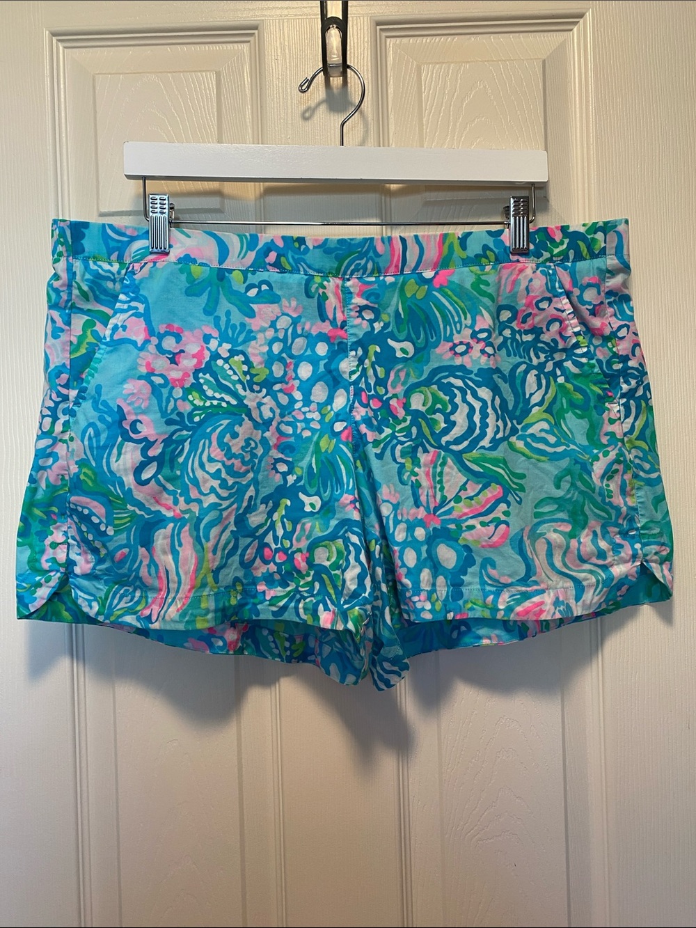 Lilly Pulitzer Luxletic Ocean View Shorts